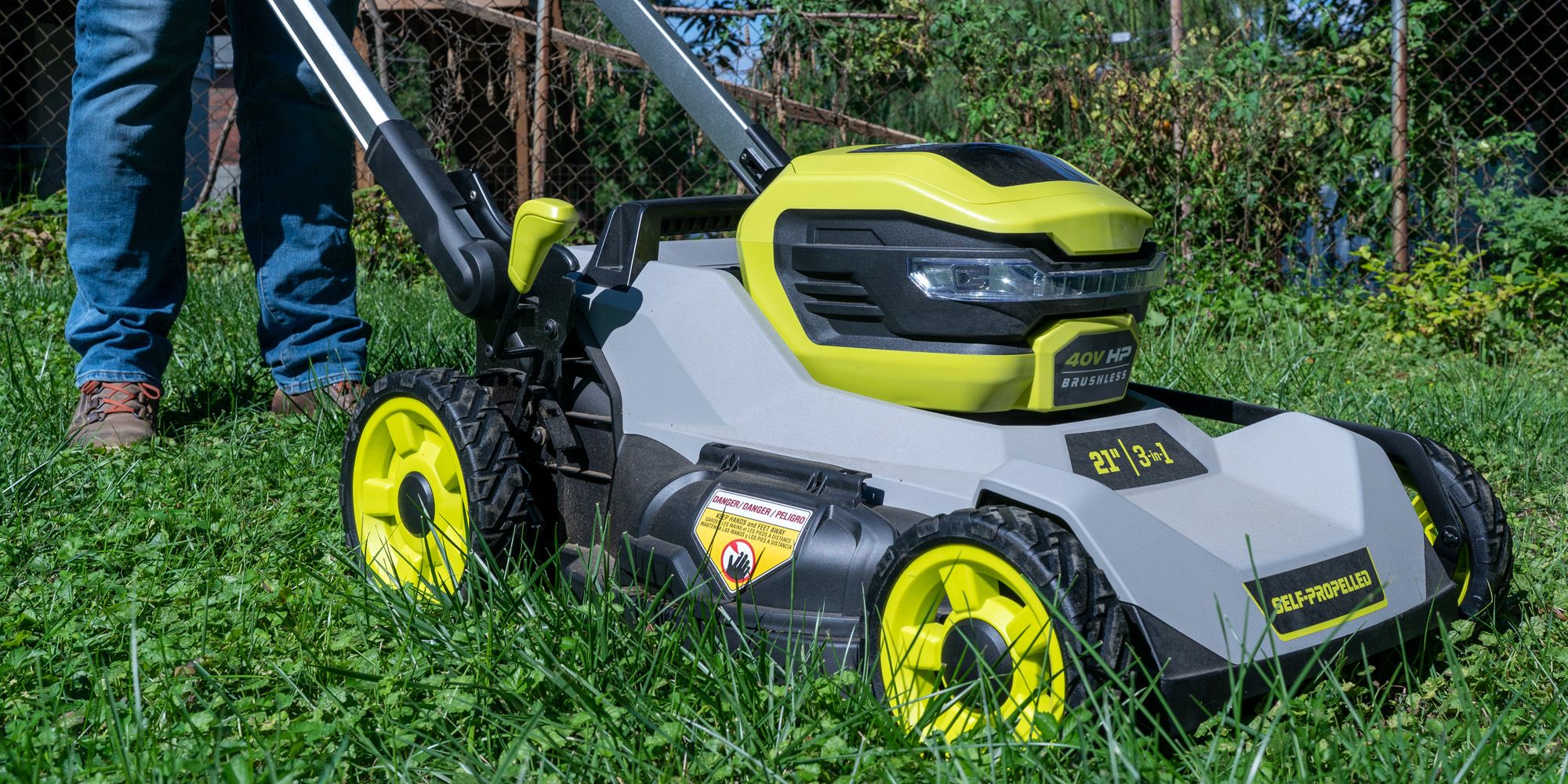 Lawn mower (12)